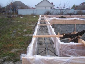 Армированный пояс для деревяных перекрытий