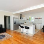 Дизайн кухни-гостиной площадью 12 кв.м.