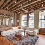 Деревянный потолок: достоинства, особенности, дизайн и фото