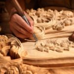 Резьба по дереву: фото, стили, инструменты, дизайн, идеи