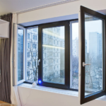 Пластиковые окна в квартиру: фото, виды, как выбрать