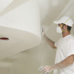 Основные разновидности и технология шпаклевки стен под покраску