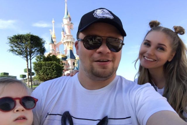 Харламов и Асмус: недвижимость, фото, дом, биография, отношения